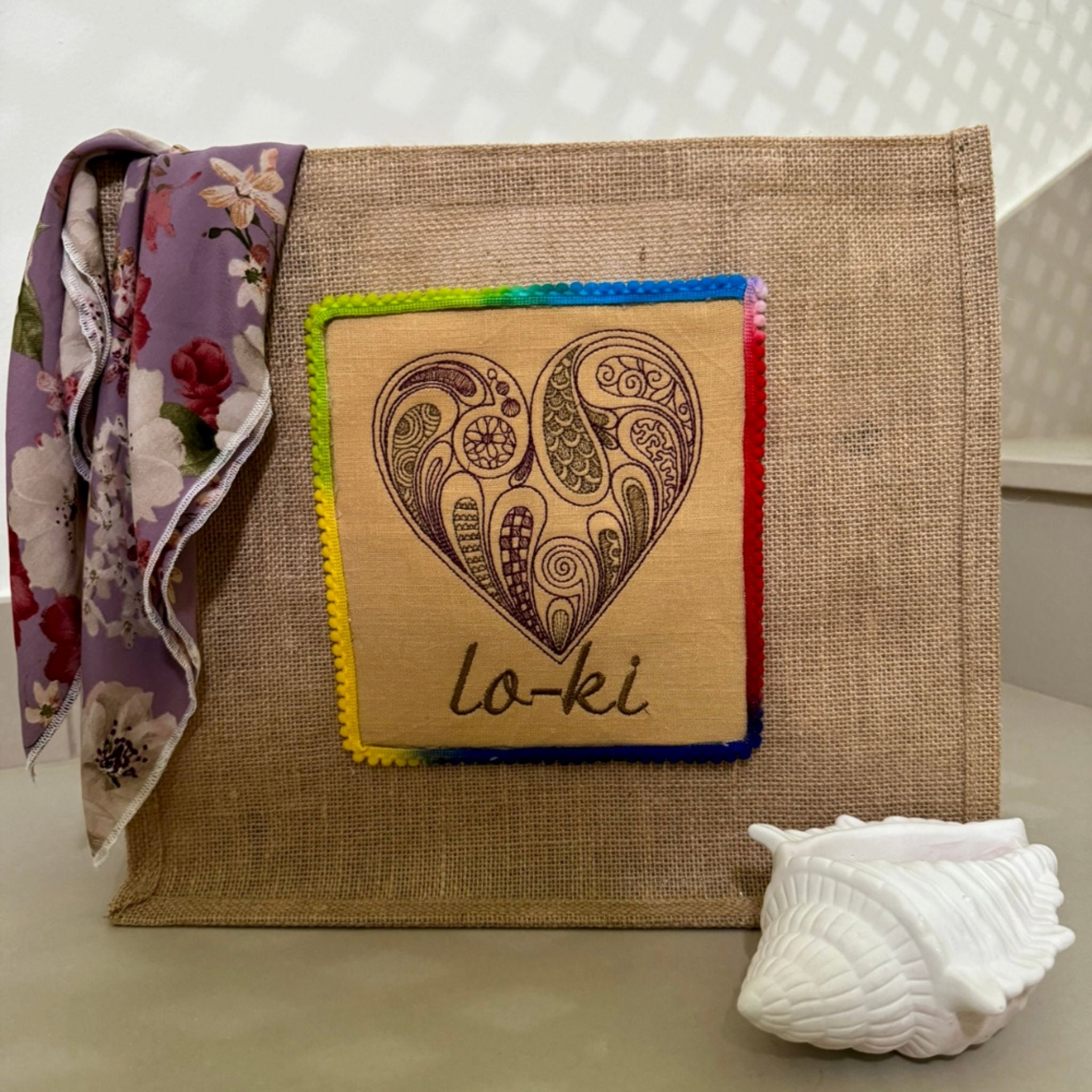 Lo‑Ki Heart Jute Tote