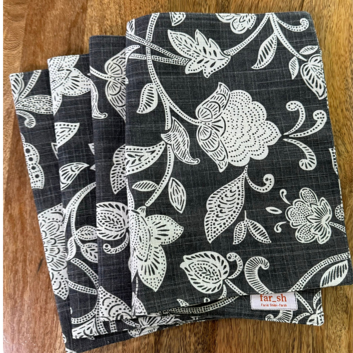 Printed  check table Decor set